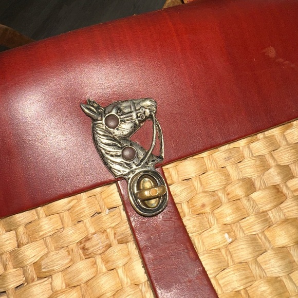 Vintage Straw and Burnt Red Leather Horse Decal Handbag Purse - Picture 3 of 10